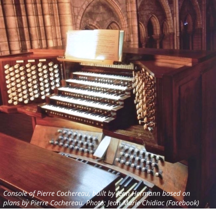 Console of Pierre Cochereau, built by Jean Hermann based on plans by Pierre Cochereau. Photo: Jean Marie Chidiac (Facebook)